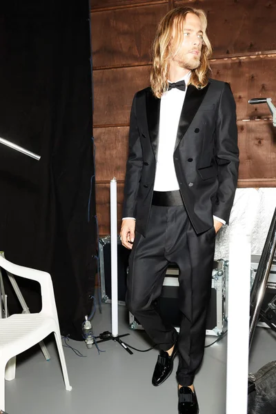 Look 40